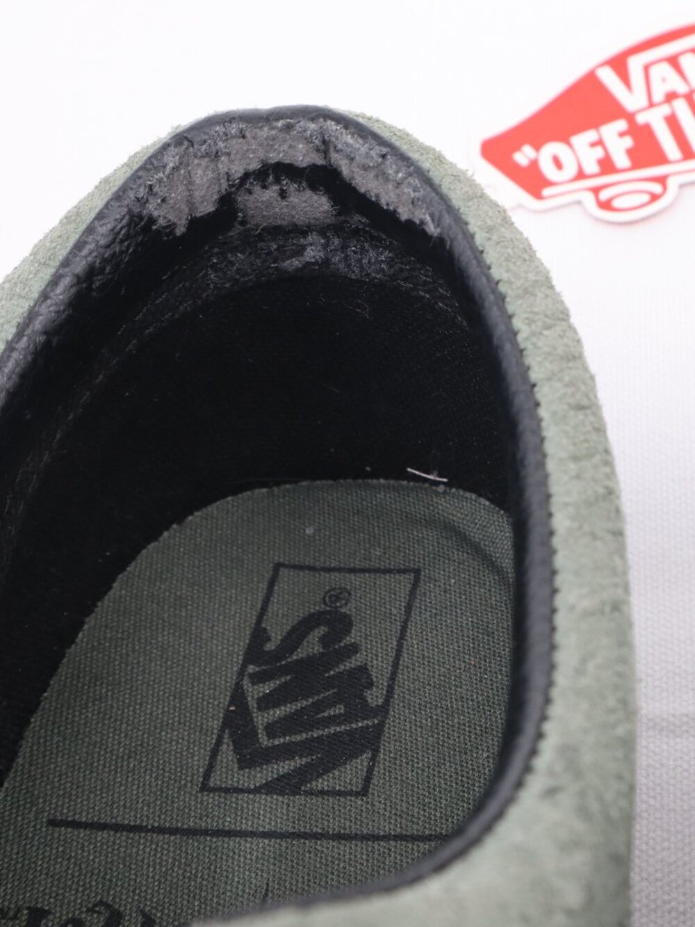 VANS x Harry Potter Collab Slytherin House Sneakers - Picture 10 of 15